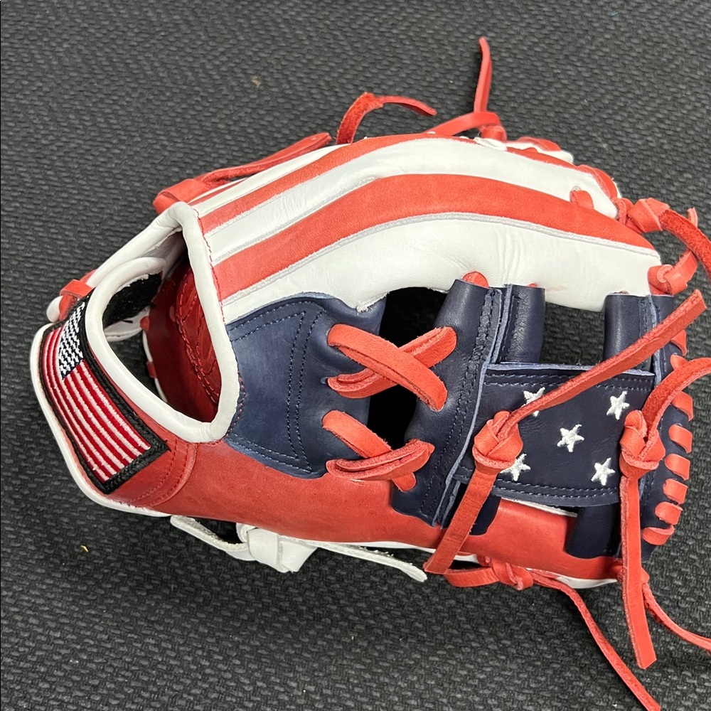 Soto Pro 11” OR 11.5” baseball ⚾️ / softball 🥎 glove in USA red, white & blue